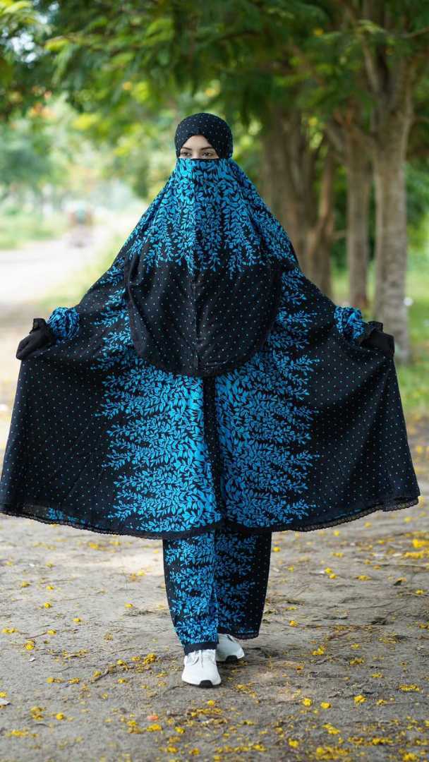 প্রিমিয়াম প্লাজু খিমার সেট,premium khimar set Bangladesh, soft China linen khimar,প্লাজু খিমার সেট,modest fashion Bangladesh, jilbab khimar set, Muslim women's outfit BD, comfortable khimar set.