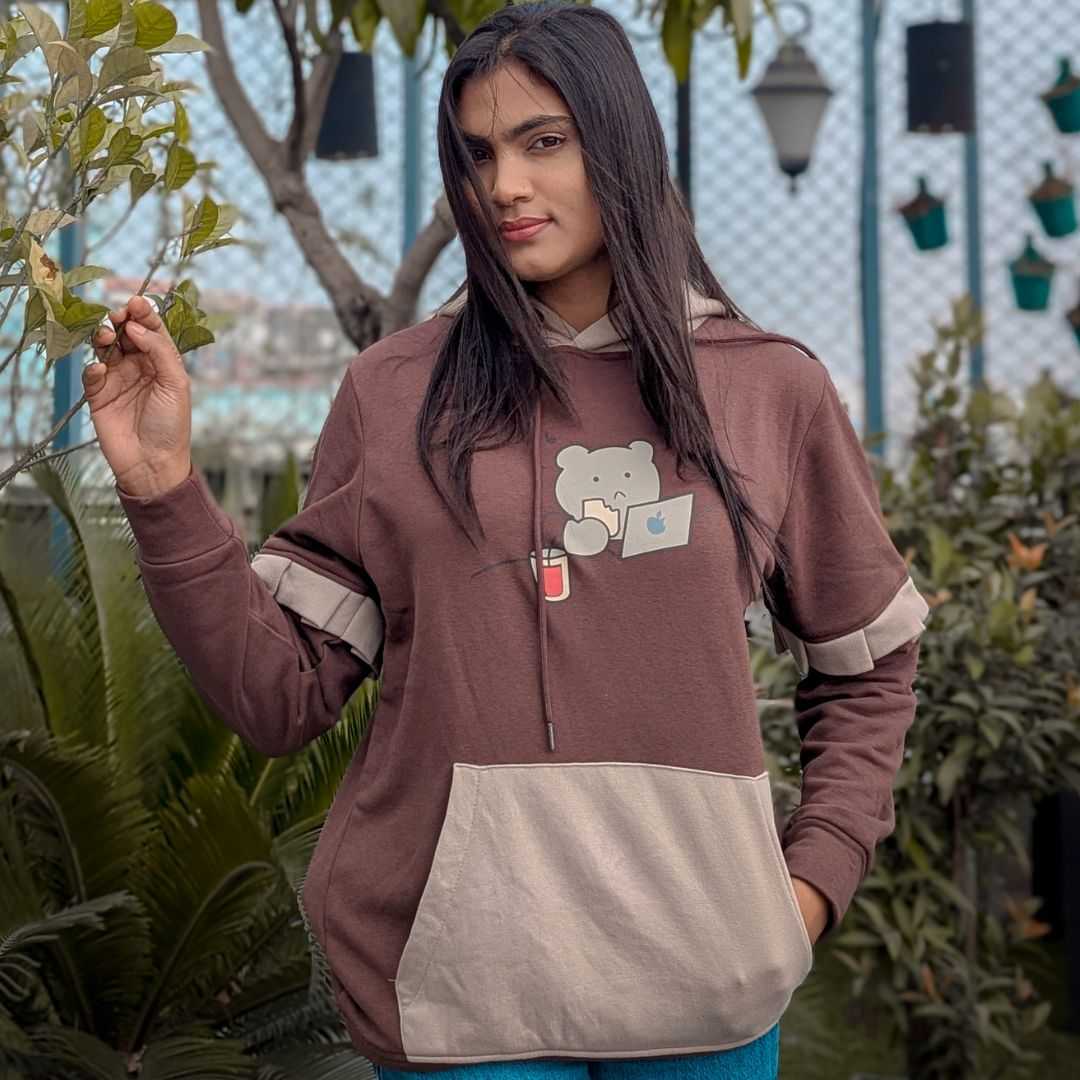 Ladies Hoodie in Bangladesh
মেয়েদের স্টাইলিশ হুডি
Soft Cozy Ladies Hoodie
Winter Hoodie for Girls
Trendy Ladies Hoodie
Girls Hoodie Bangladesh